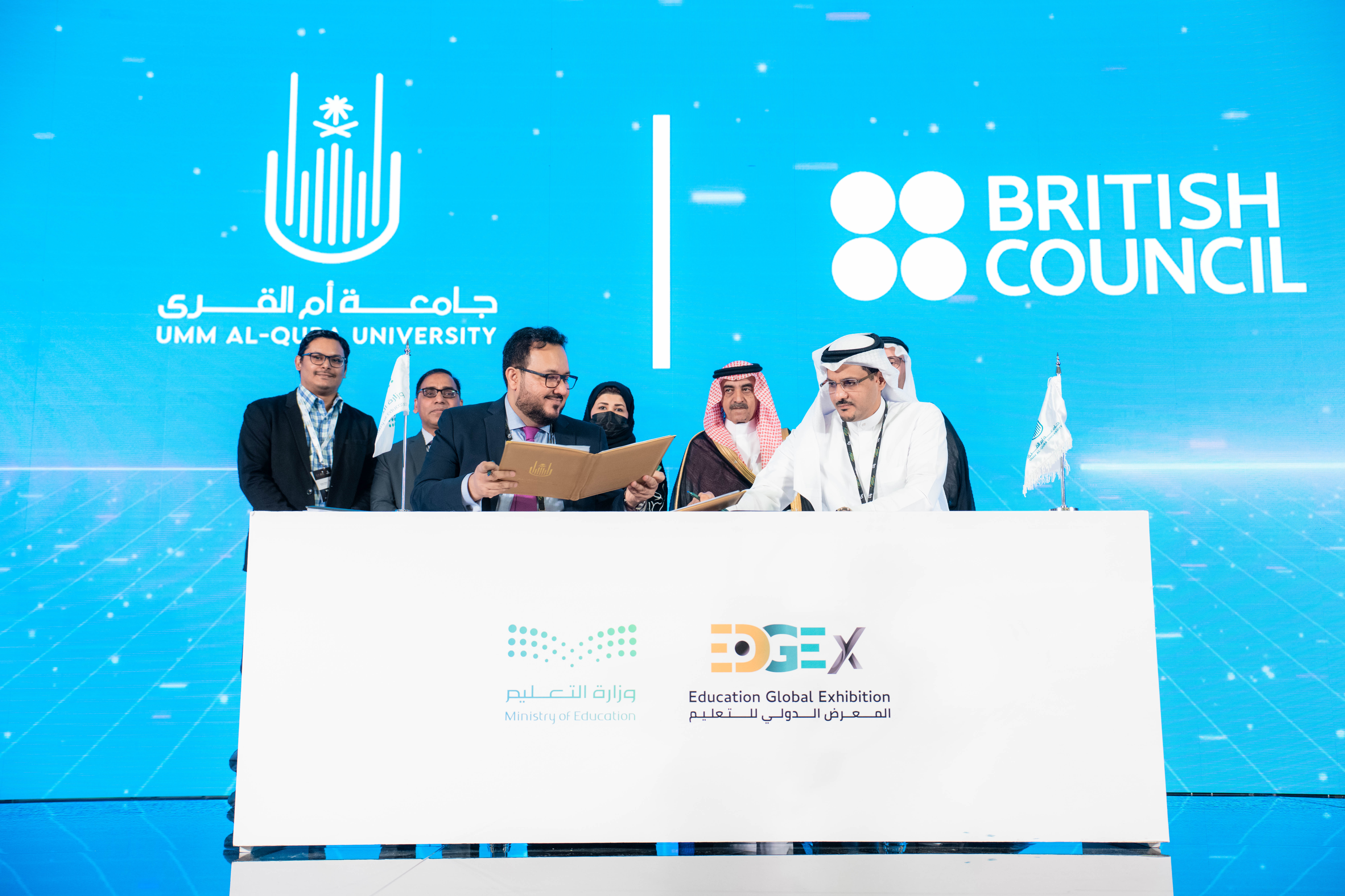 معهد اللغة الإنجليزية مركزاً معتمداً لاختبارات IELTS بالشراكة مع المجلس الثقافي البريطاني