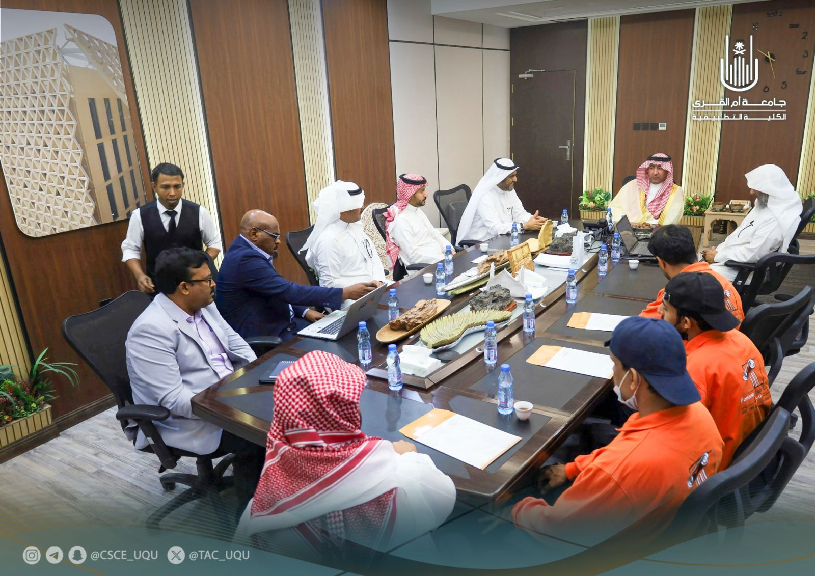 محافظ البدائع بمنطقة القصيم يزور المتدربين ببرنامج العاملين بالمصانع من ذوي الإعاقة