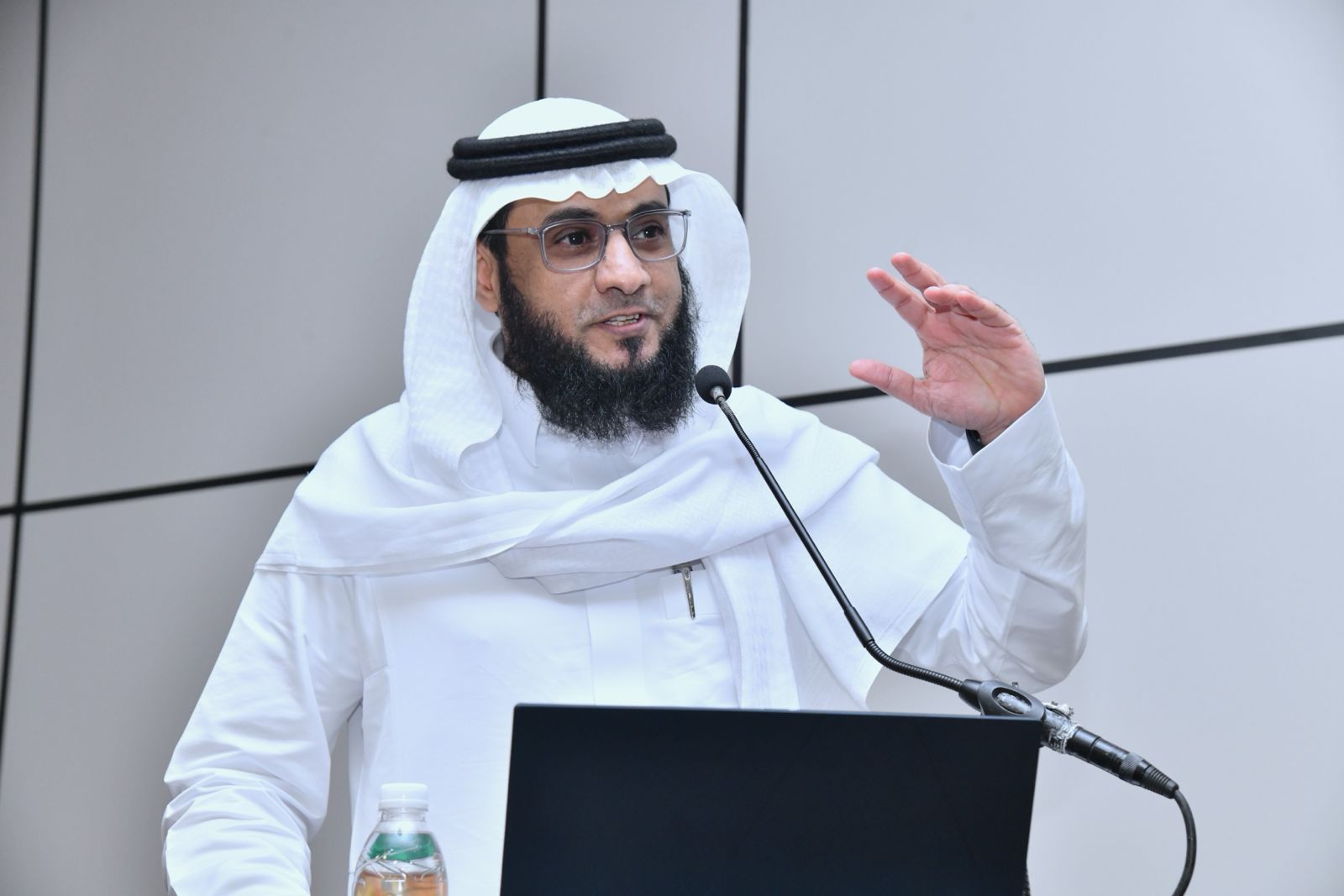 كلية الإدارة والاقتصاد بجامعة أم القرى تقيم ملتقى الخريجين 2026م