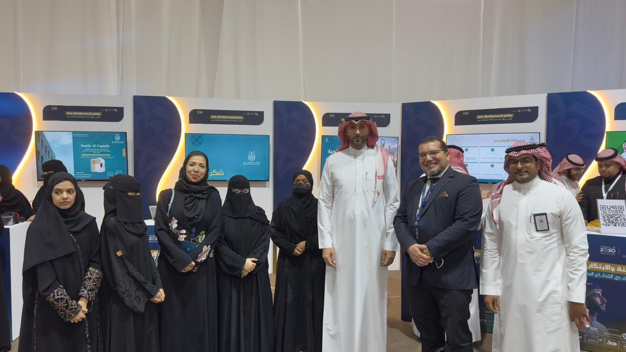 ثمار التعلم الابداعي السياحي تظهر في مشاركات الطلاب بالهاكاثون السياحي و ملتقى