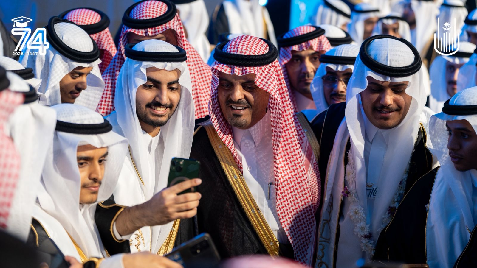 جامعة أمِّ القُرى تحتفل بتخريج أكثر من12 ألف طالب وطالبة في دفعتها 74