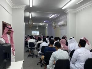 The Dean of the College of Engineering in Al-Leith Inaugurates the First Engineering Expertise Forum