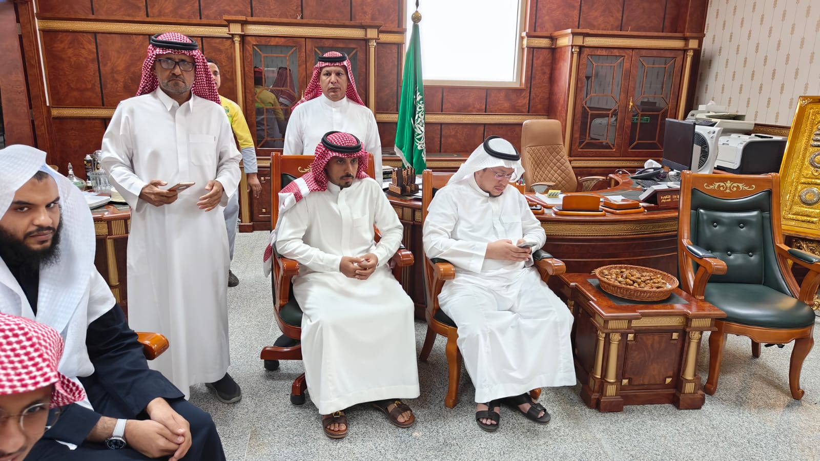 تكريم الأساتذة المتعاقدين في الكلية