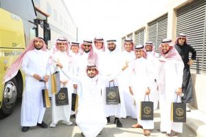 Students from the Department of Business Administration of Hajj and Umrah Visit the Taj Food Factory for Ready Meals