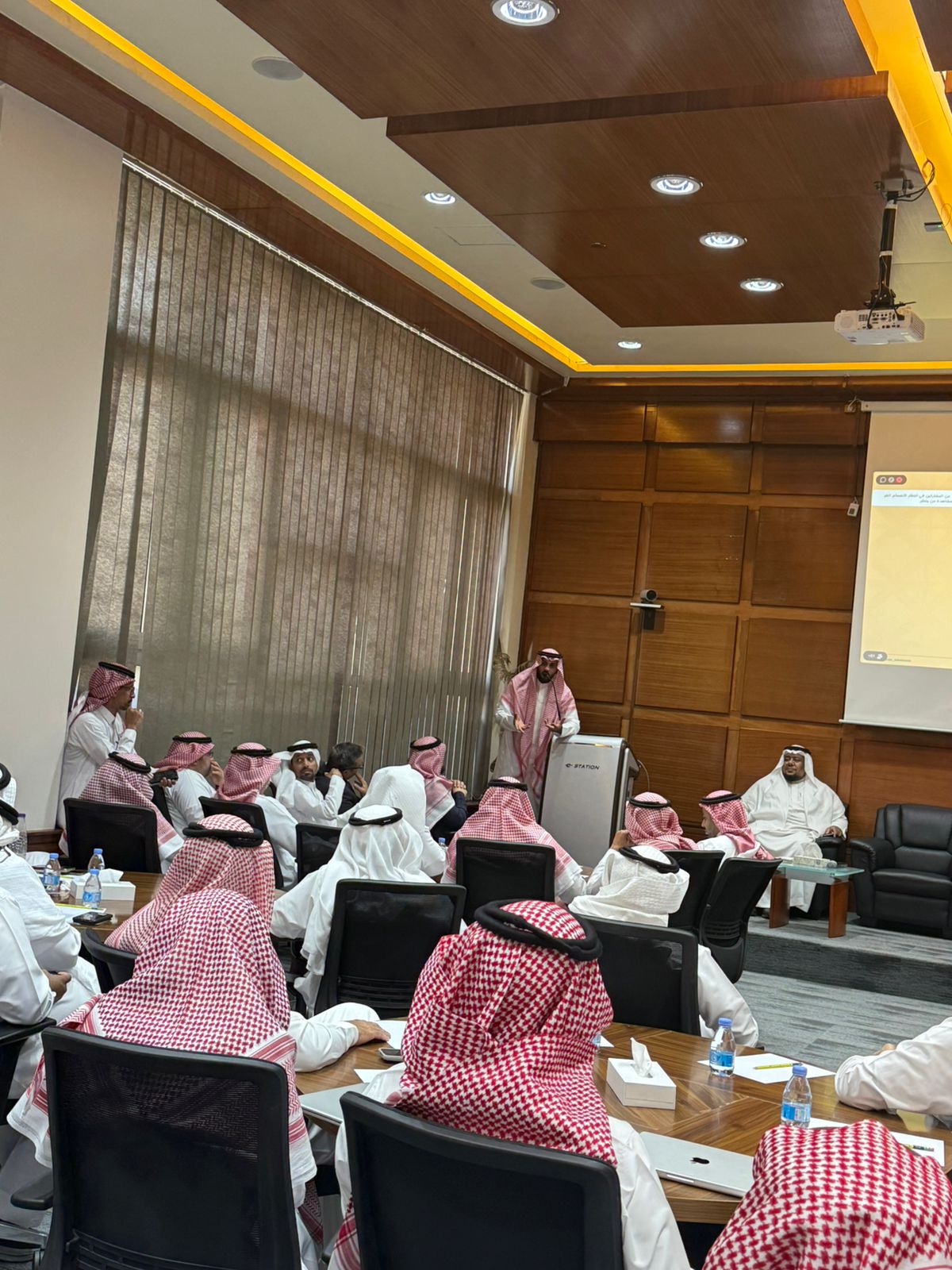 عمادة القبول والتسجيل تقدم ورشة عمل عداد وتسجيل الجداول الدراسية الخاصة بالفصل الصيفي