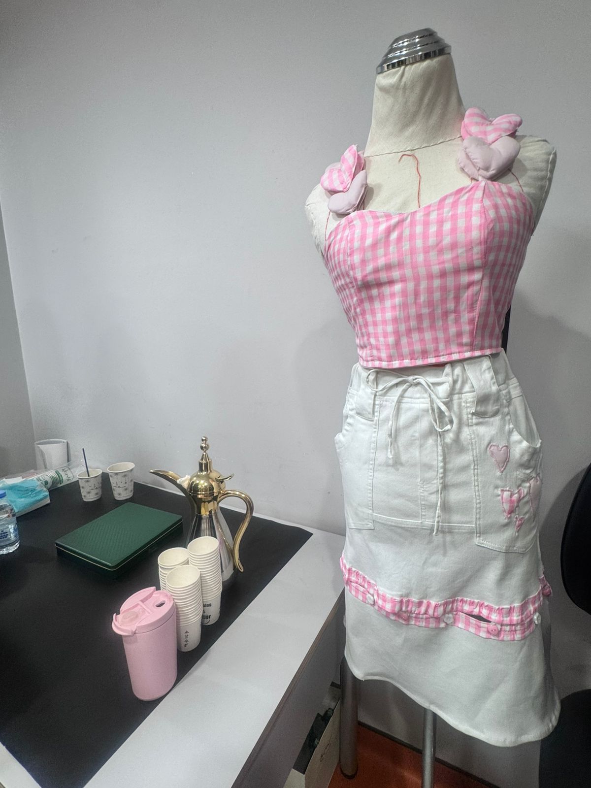 معرض مختبر الدينم المستدام (The Sustainable Denim Lab)