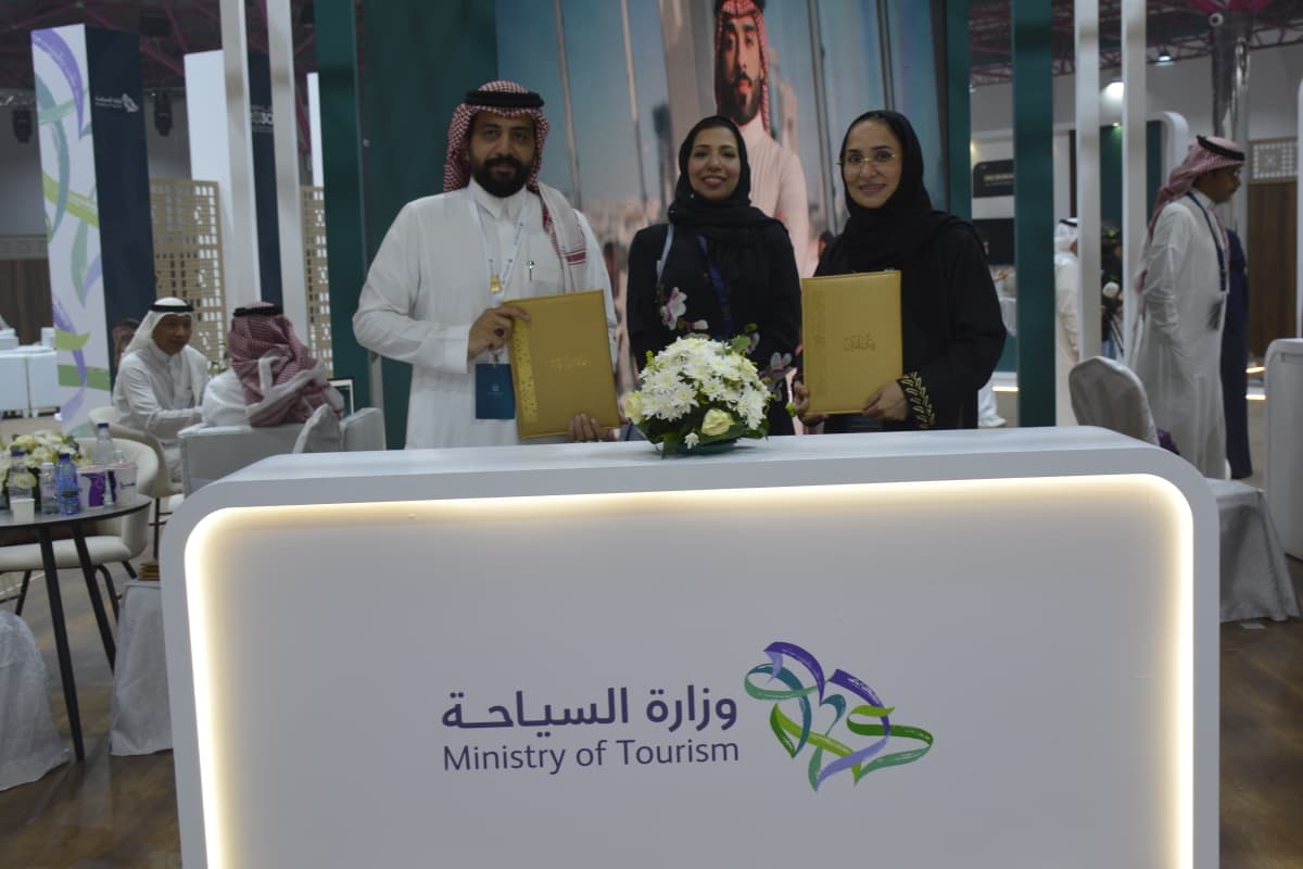 مشاركة  كلية التصاميم والفنون  في فعاليات ملتقى المهنة والابتكار 2026م