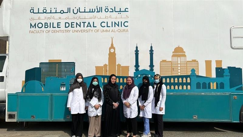 جانب من زيارة العيادة المتنقلة لسكن الطلاب