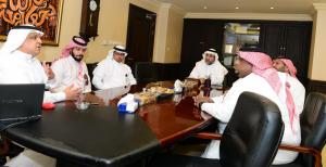 UQU President Honors Staff Participating in E-Archiving