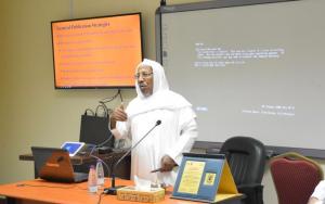 كلية العلوم التطبيقية تعقد لقاءً علمياً خاصاً بسعادة أ. د. عبدالرحمن الورثان