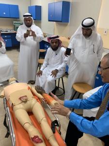 College of Health Sciences in Al-Qunfudhah Trains Health Workers in First Aid Skills in Al-Quoz Schools