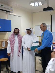 College of Health Sciences in Al-Qunfudhah Trains Health Workers in First Aid Skills in Al-Quoz Schools