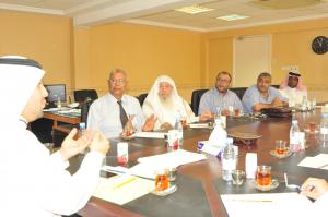 Dean of Institute of Hajj and Umrah Research Meets with the Affiliates of the  Department of Administrative and humanitarian Research