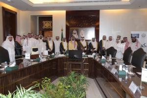 Makkah Emir Launches Umm Al-Qura Consultations Oasis  