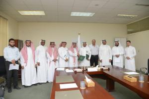 Consulting Research and Studies Institute Inks Cooperation Agreement with College of Business Administration