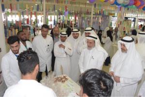 UQU President Launches Scabies Awareness Exhibition