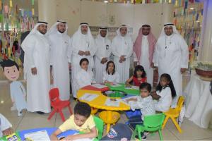 UQU President Launches Scabies Awareness Exhibition