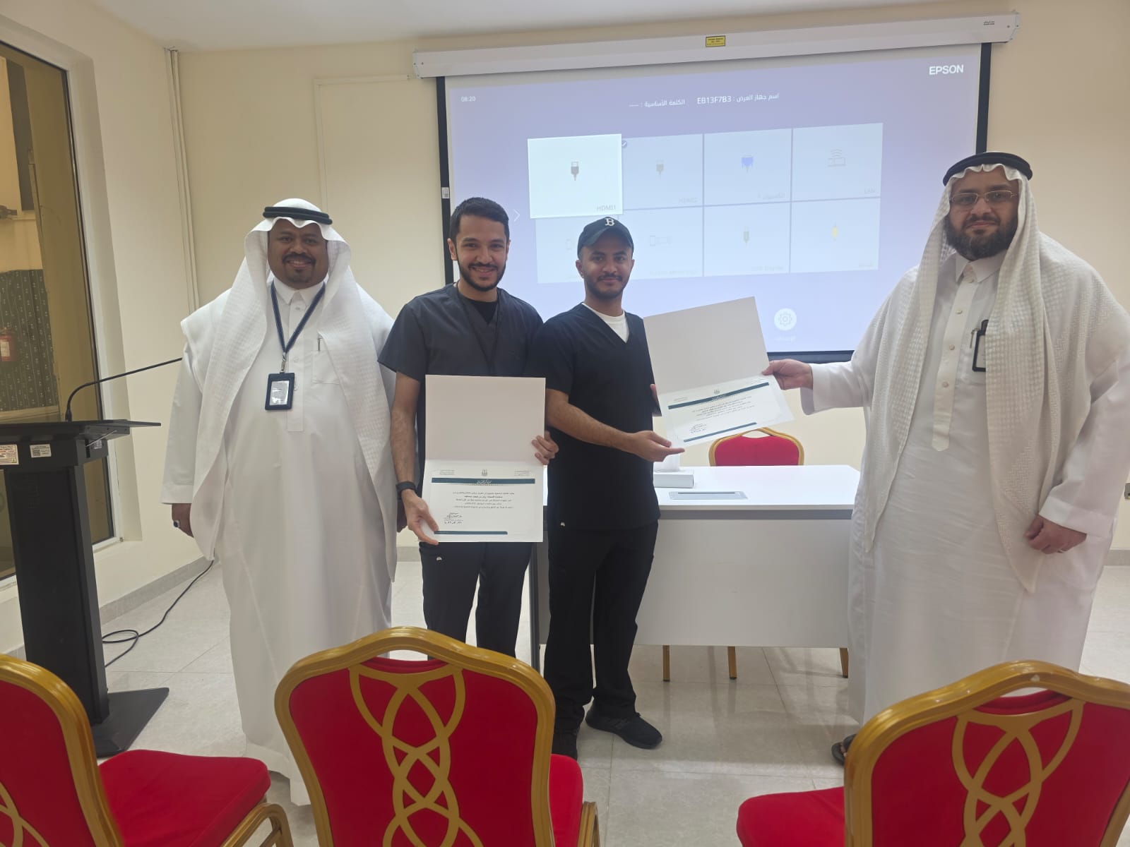 الكلية تُنظم محاضرة بعنوان معًا من أجل الصحة