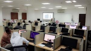 Al-Lith Health Sciences College Organizes E-Tests Workshop