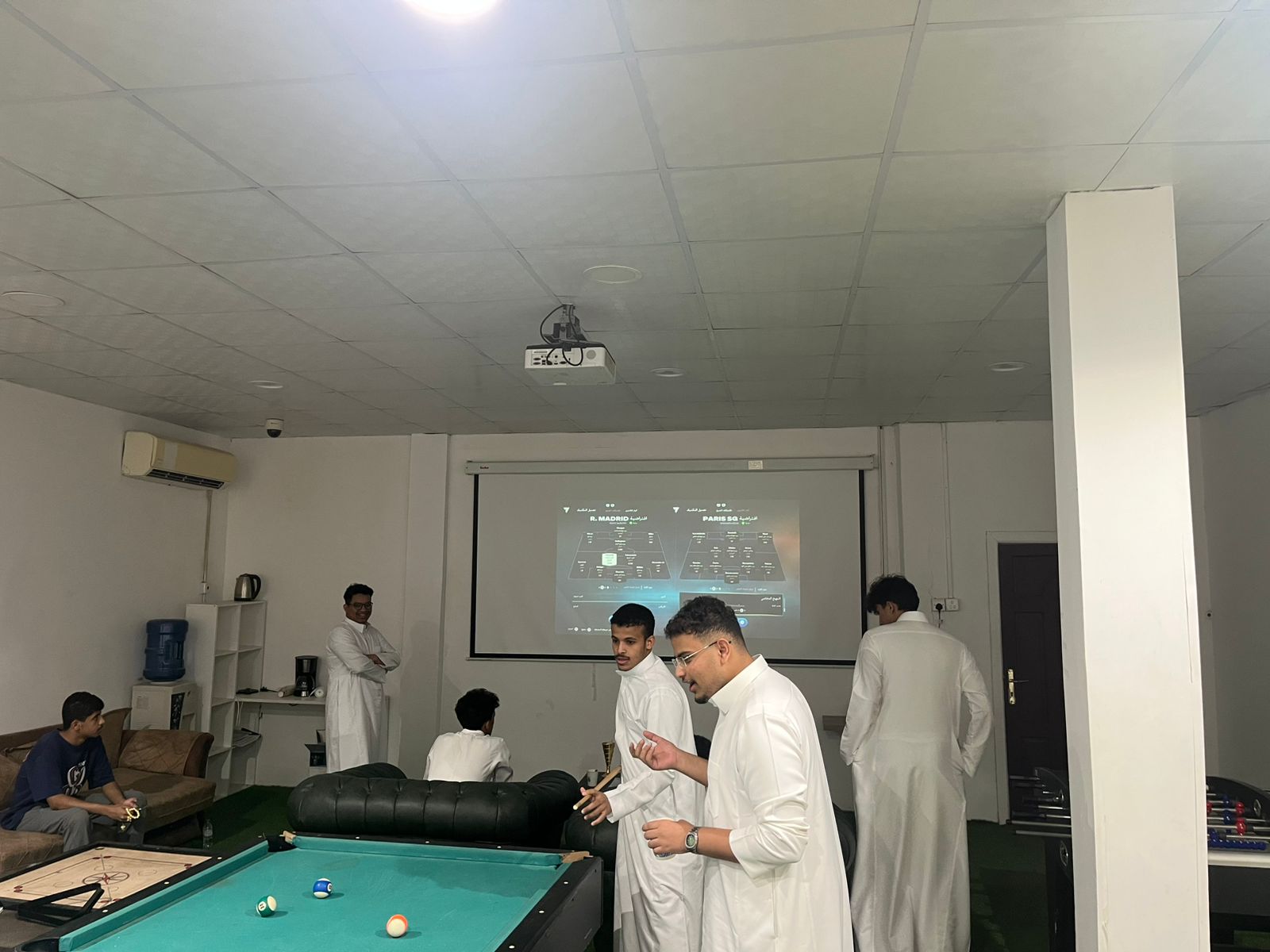 انطلاق البطولات الإلكترونية للطلاب بالكلية الجامعية بالليث.