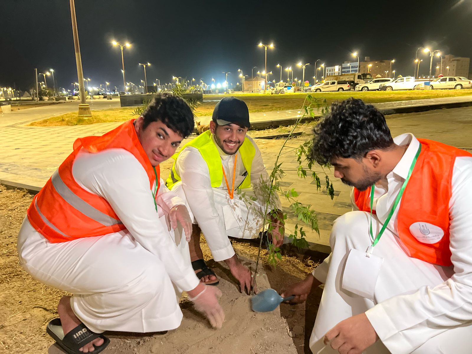 تقيم الكلية بشطر الطلاب فعالية “ليثنا الخضراء” احتفاءً بيوم الأرض العالمي 2025