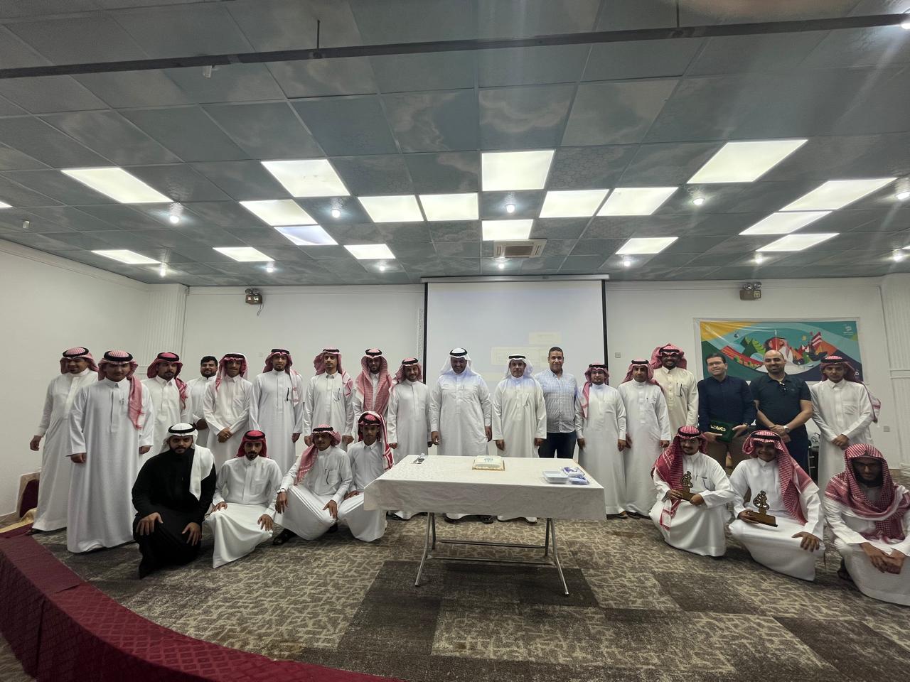 تحتفي الكلية الجامعية بالليث بختام أنشطتها للعام الجامعي 1446هـ