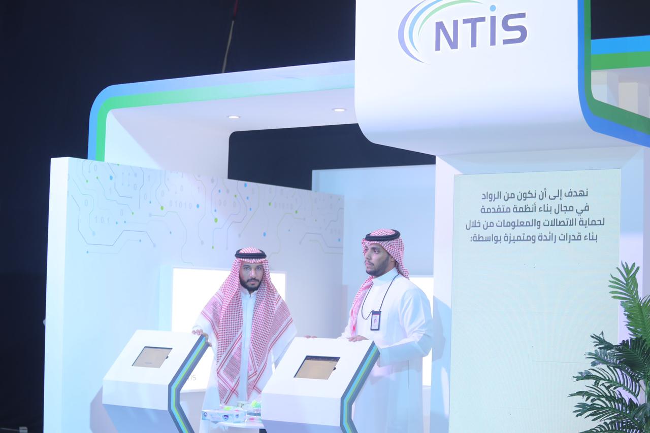 ملتقى المهنة والابتكار يقود خريجي جامعة أمِّ القُرى لسوق العمل
