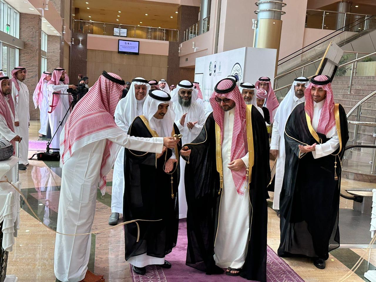 أم القرى تحتفي بتخريج مستفيدي مركز الأميرة صيتة بنت عبدالعزيز للتأهيل المهني والاجتماعي