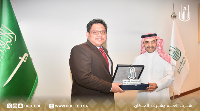 "أمّ القُرى" تستقبل وفدًا من الكليَّة الإسلاميَّة العالميَّة بجامعة كروك التَّايلانديَّة.