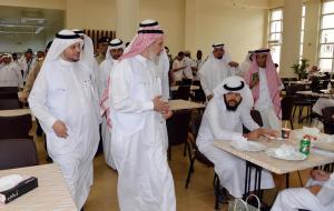 UQU President Inspects an Investment Site for Food Services at Al-Abdiyyah