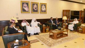 UQU President Receives the Consul General of France