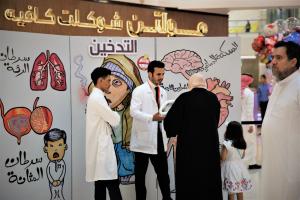 70 Future Physicians Raise Malls Shoppers’ Awareness of the Seriousness of Heart Disease and Cancer