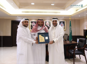 UQU Vice President Honors the Affiliates of the Administrative Development Department for Their Excellence