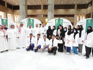 Umm Al-Qura University Leads a Campaign to Raise Awareness on Coronavirus in Various Locations in Makkah