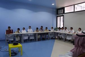 Public Health College Holds Workshop Titled (Introduction to Prevention and First Aid) at Falah School