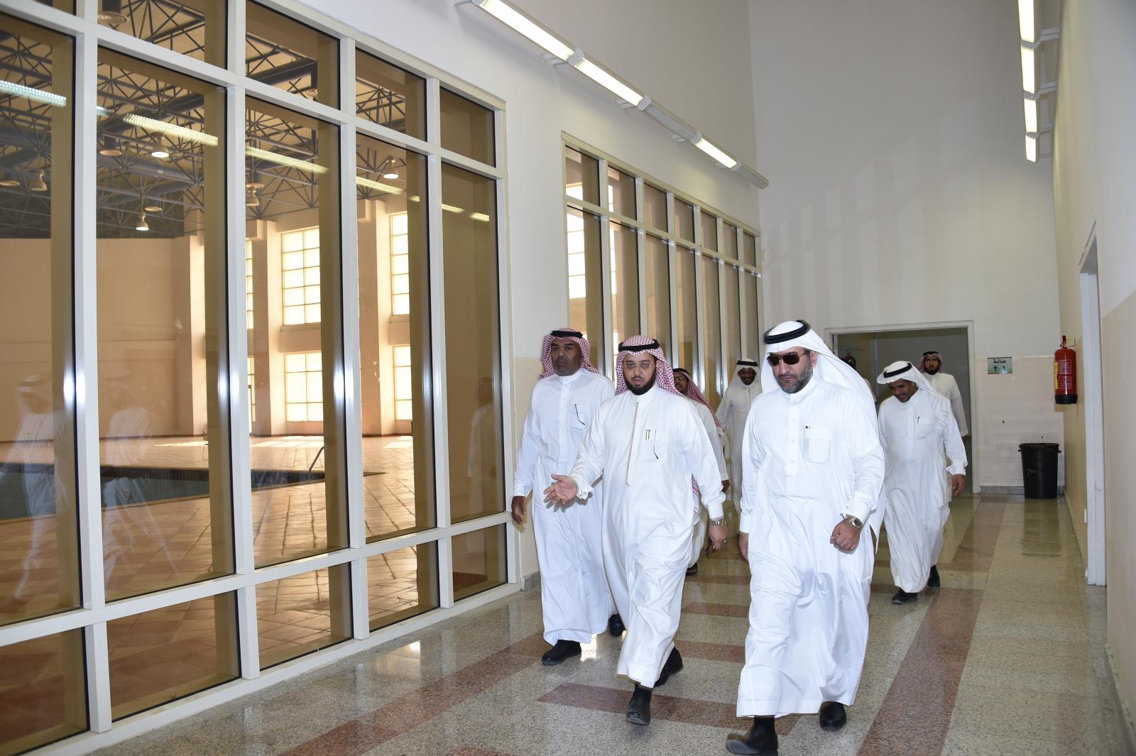 UQU Vice President Tours Central and Medical Laboratories and Social Club