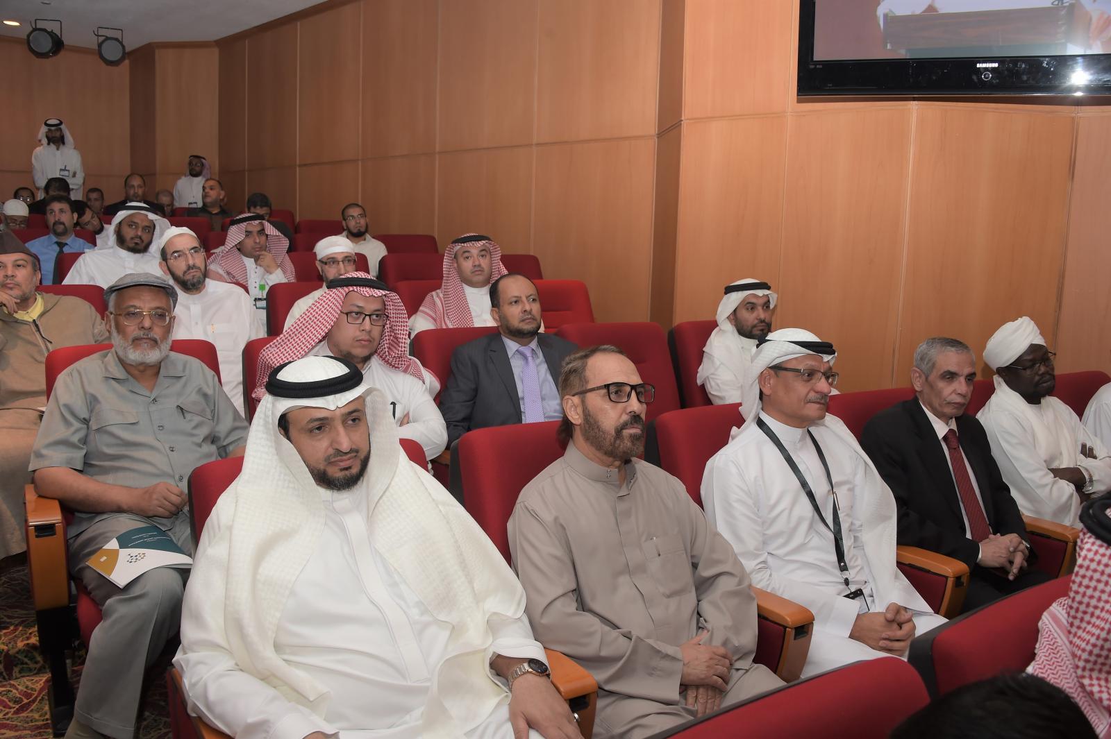 معالي مدير الجامعة يفتتح ملتقى أعضاء هيئة التدريس بعنوان (تدريس يحقق الرؤية)
