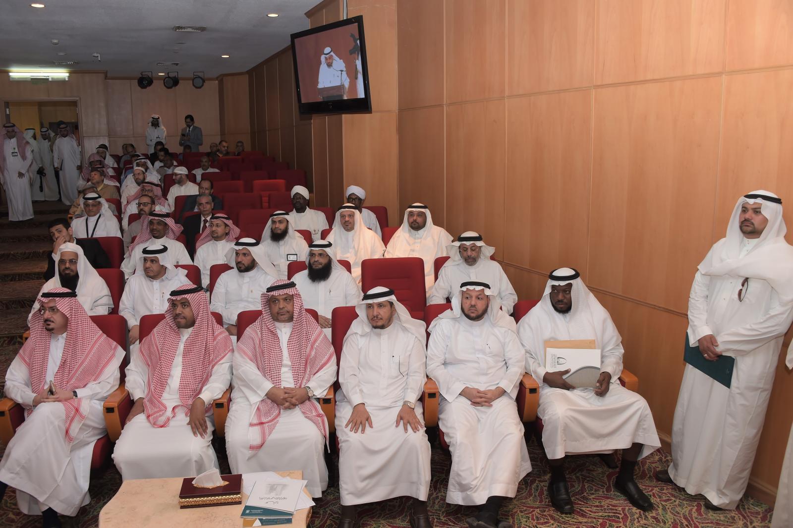 معالي مدير الجامعة يفتتح ملتقى أعضاء هيئة التدريس بعنوان (تدريس يحقق الرؤية)