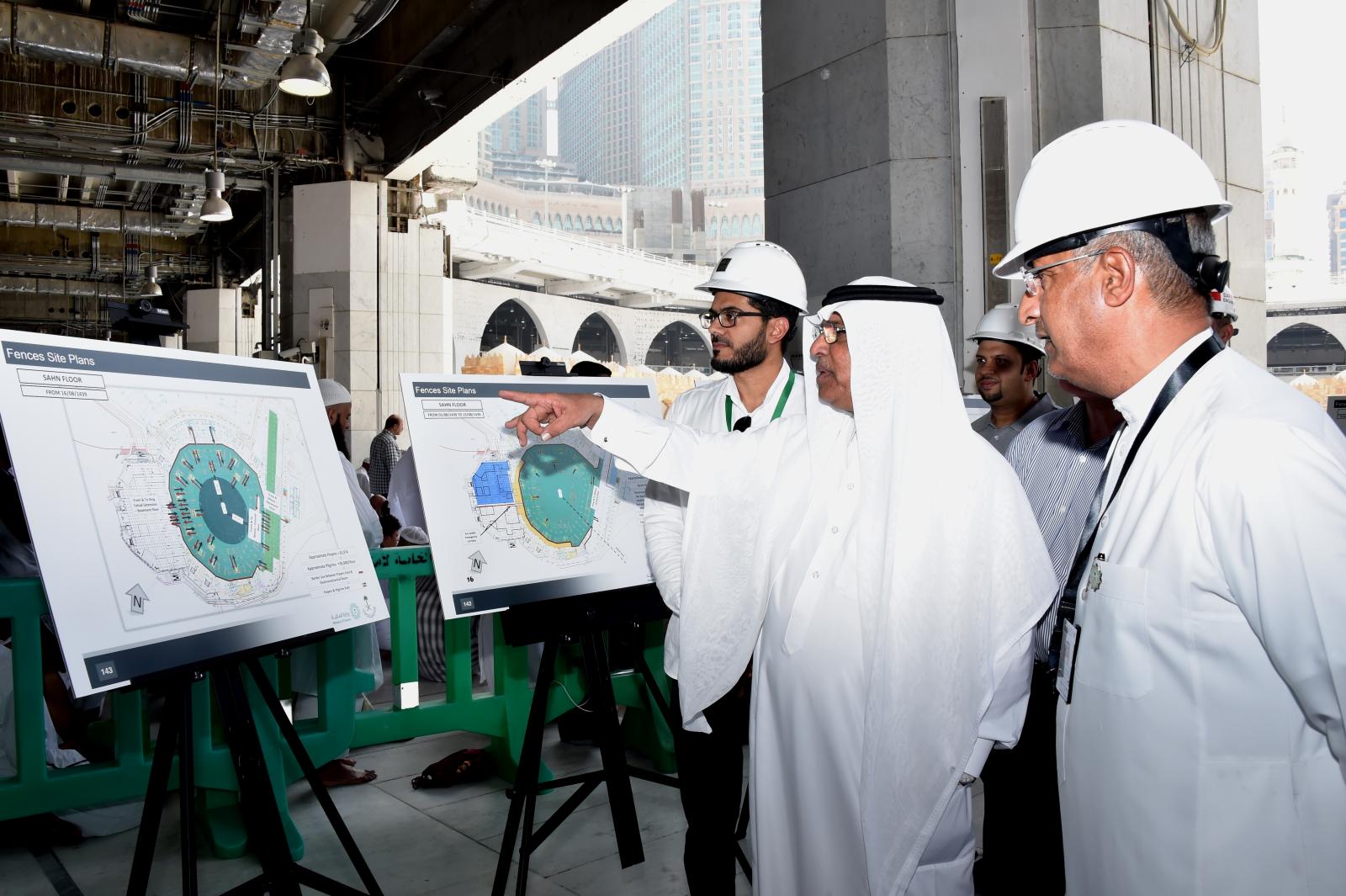 UQU President Checks on Works of the Technical Committee at Zam Zam Well Preparation Project