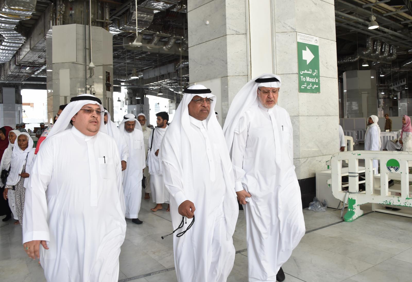UQU President Checks on Works of the Technical Committee at Zam Zam Well Preparation Project