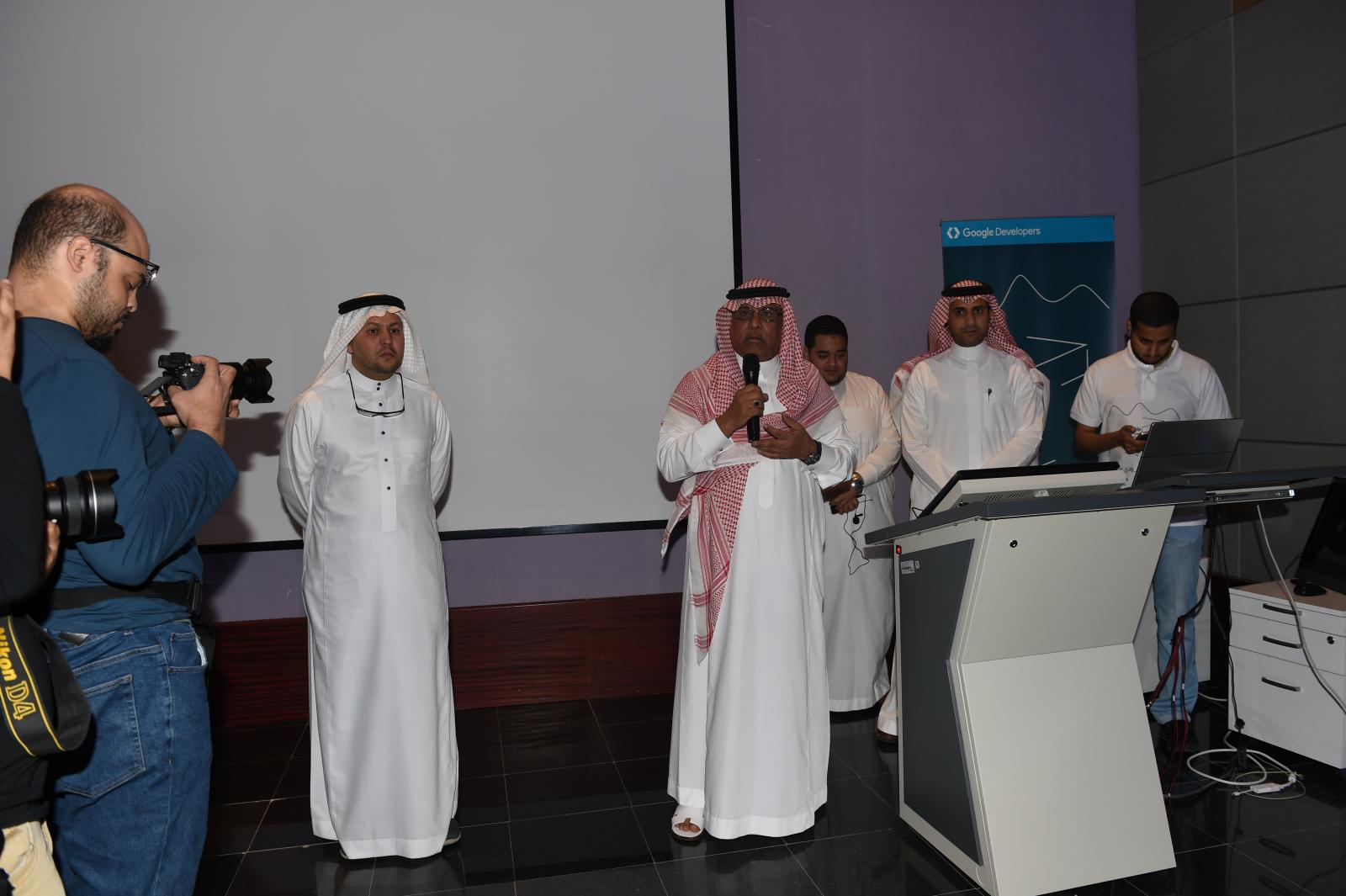 UQU President Opens Google Developers Meeting at Wadi Makkah