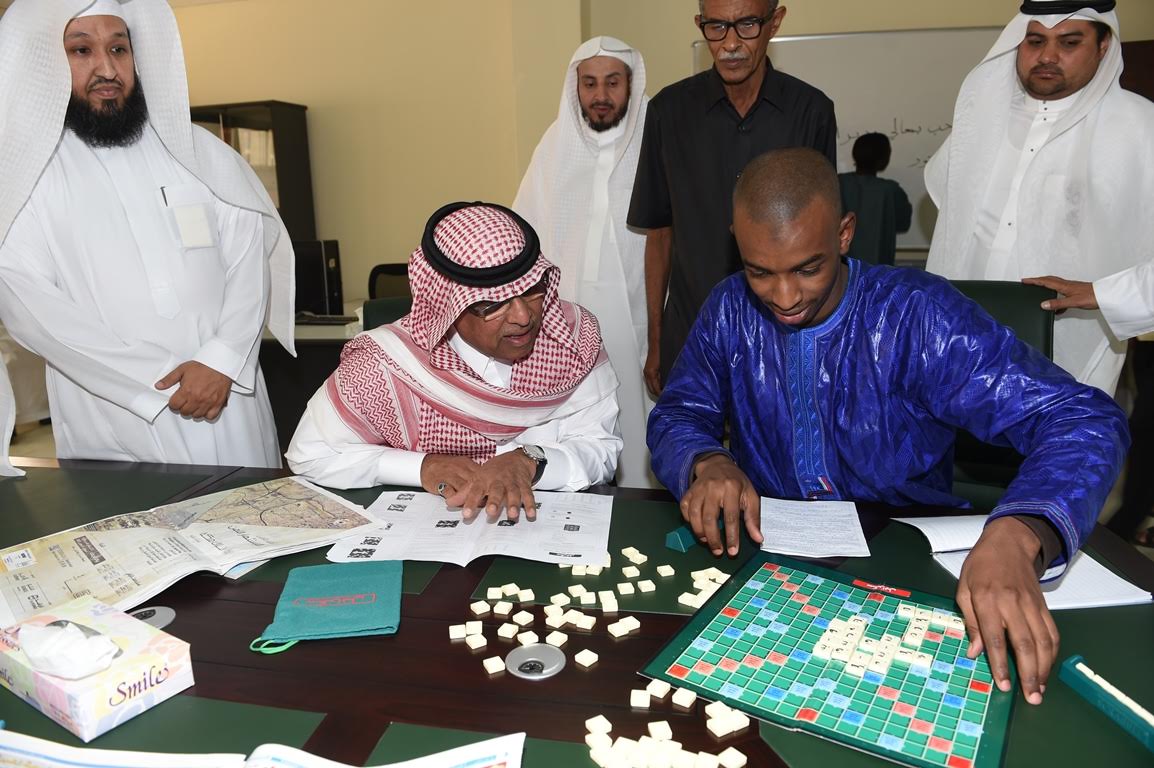 UQU President Launches Language Activity Hall at Arabic Language Institute 