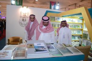 UQU President Checks on University Pavilion in Jeddah Book Fair