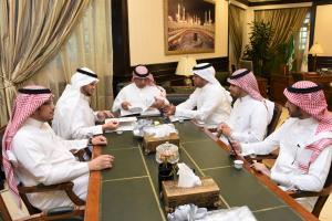 UQU President Receives Annual Report of Deanship of Admission and Registration  