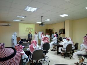 College of Community Service Organizes Two Training Programs for 60 Employees of General Presidency for Two Holy Mosques Affairs 