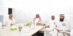 UQU President Checks on Consulting Units at the Consulting Research and Studies Institute 