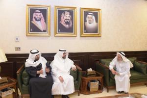 UQU President Receives Dr. Al-Aqla, Dr. Al-Ghamdi  and Members of Board of Directors of  Zamazemah United Office