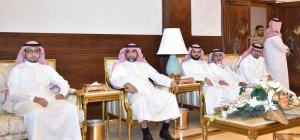 UQU President Honors Affiliates of Legal Department