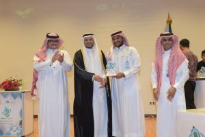 In the Presence of UQU Vice President for Educational Affairs, Pharmacy Club Concludes  Its Activities and Events 