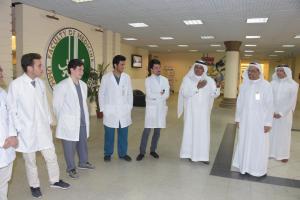 Acting UQU President Checks on Comprehensive e –Clinical Tests of the Medicine College   